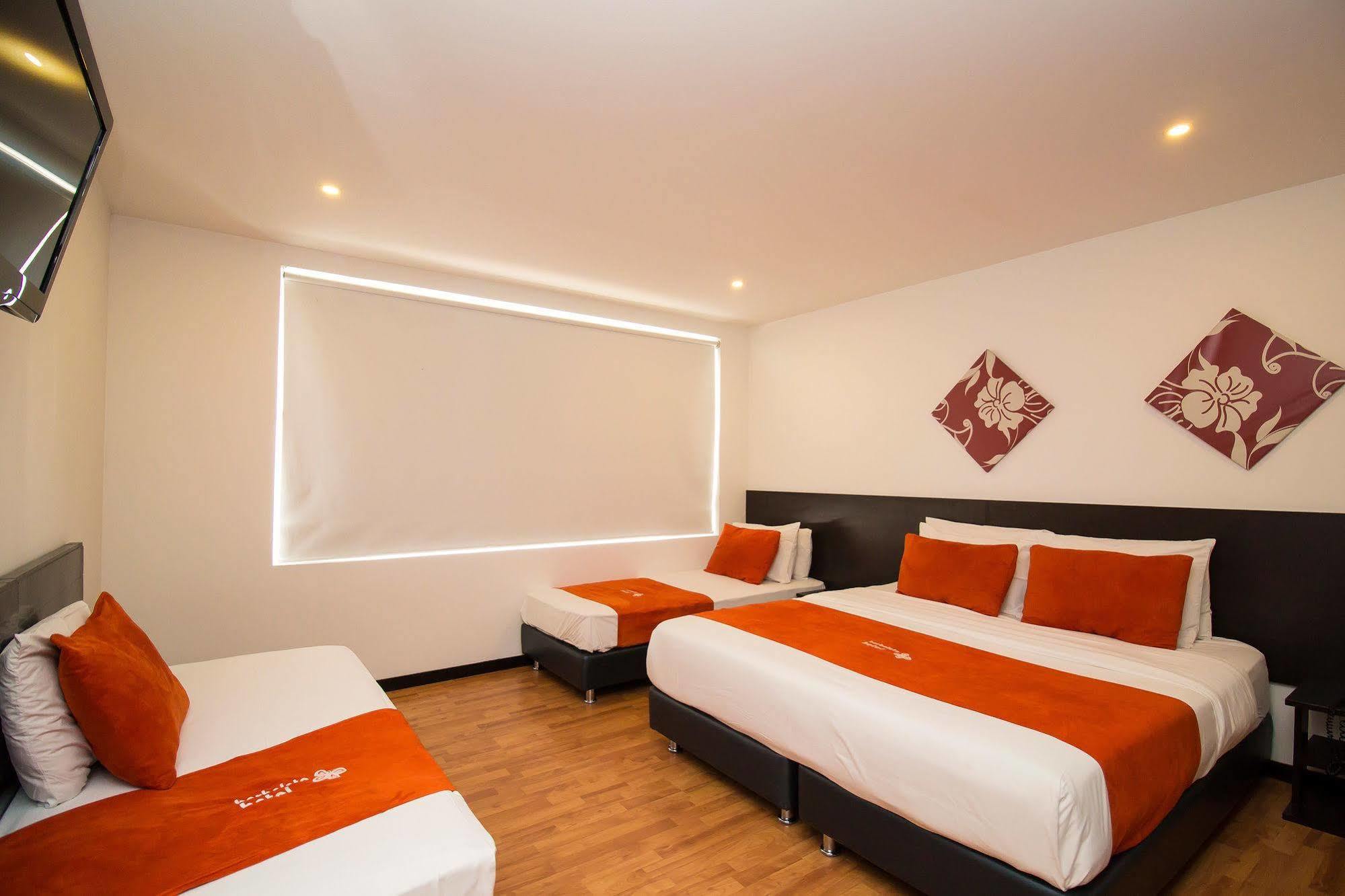 Borboleta Hotel ボゴタ エクステリア 写真